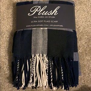 Plush Ultra Soft Plaid Scarf
